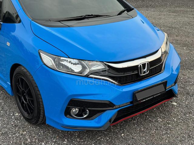 2018 Honda JAZZ GK5 1.5 BOOST BLUE FLRS BODYKIT - 2