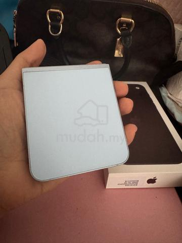 samsung z flip 6 to let go - photo 3 of 6