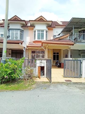 Taman Arked, Dengkil - Double Storey Terrace 1