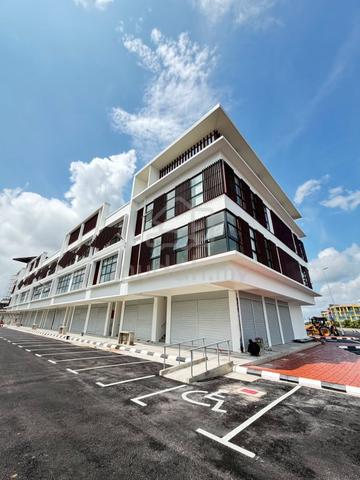METROCITY SQUARE 3 STOREY SHOPLOT FOR RENT At MATANG KUCHING 1