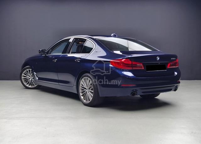 Ori-53K 2018 Bmw 530e 2.0 SPORT G30 iPerformance - 2