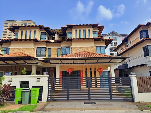 Bawah Harga Pasaran Semi-D 3 Tingkat 8 Taman Yarl Di KL 8 Bilik 1