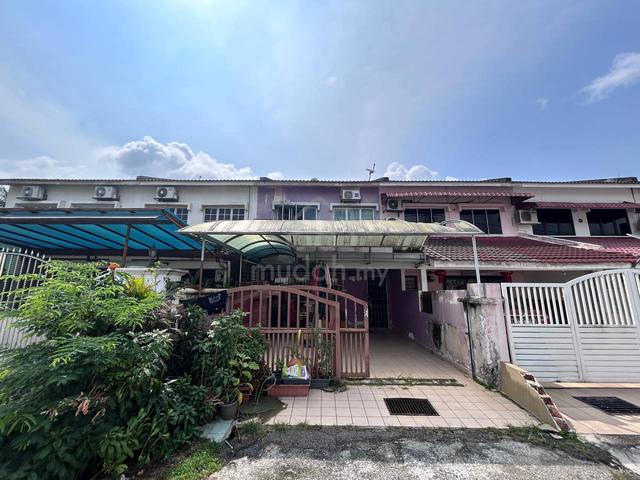 Near LRT, Extended 2 Storey Terrace Taman Kinrara Puchong For Sale 1