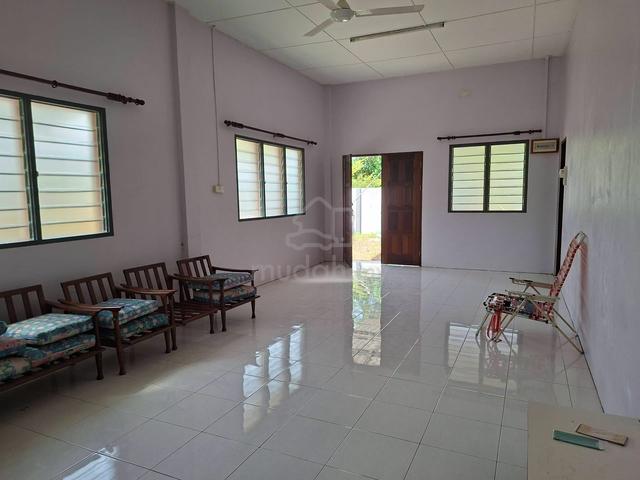 Rumah Sewa Sri Aman (House For Rent Sri Aman) 1