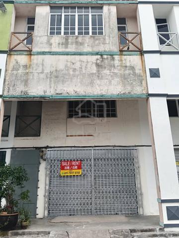 Taman Cheng utama shop lot  1
