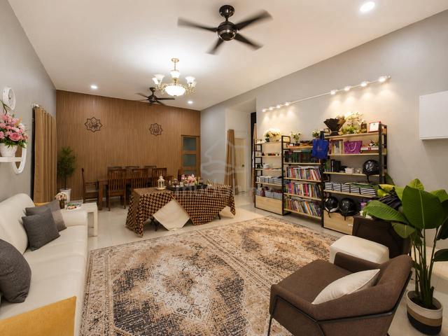 Semi-D Luas Fully Furnished - MEDAN KLEBANG RESTU 1