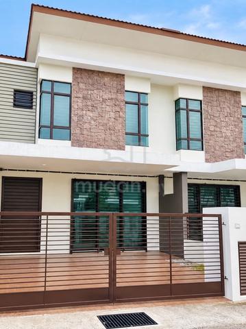 TAMAN SAUJANA KLIA @ Kota Warisan, Sepang | 2 Storey |2200 sqft | 4R4B 1