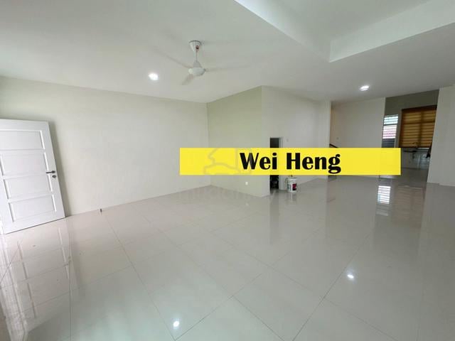 3sty terrace simple fitting just done in botanica ct balik pulau 1