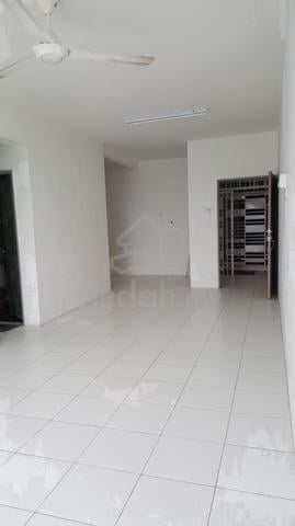 Pinang Laguna 1