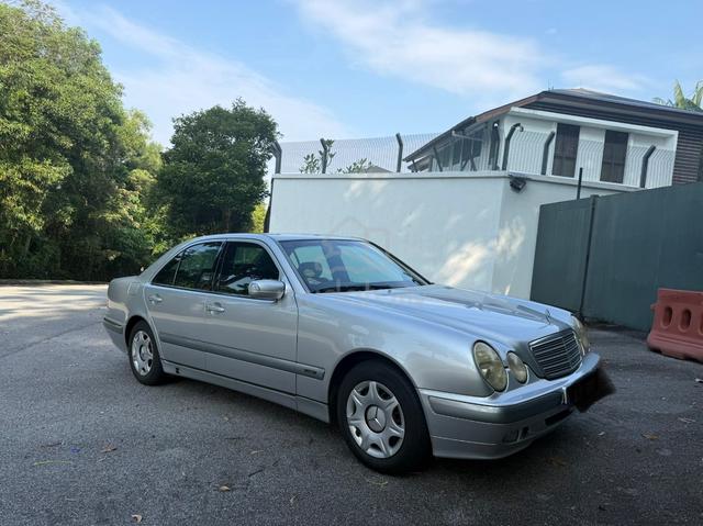 Facelift 2001 Mercedes Benz E200 2.0 A Kompressor - 3