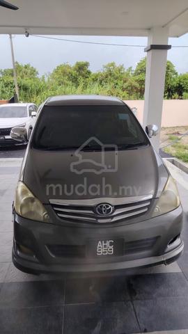 Toyota Innova 2.0 G (AT) - 3