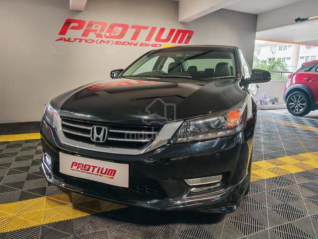 2015HondaAccordHigh Spec 2.0(A)LoanKedaiMukaRendah - 2