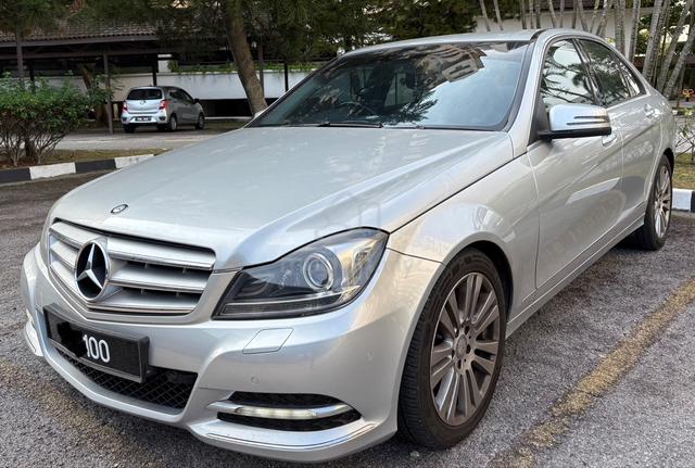 2012 Mercedes Benz C200 CGI BlueEFCY - 2