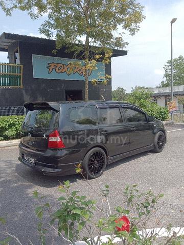 2010 Nissan GRAND LIVINA 1.6 IMPUL (A) - 4