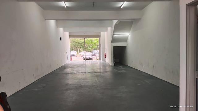 Facing Open Ground & 1st Floor Shop Bukit Serdang PSK Seri Kembangan 2