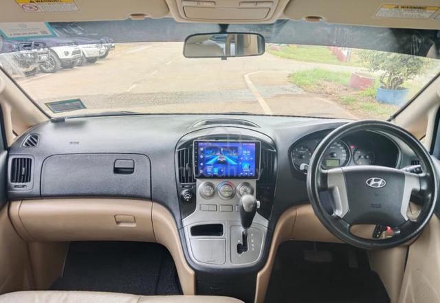 2013 Hyundai Grand Starex 2.5 (A) Royale Cruise II - 4