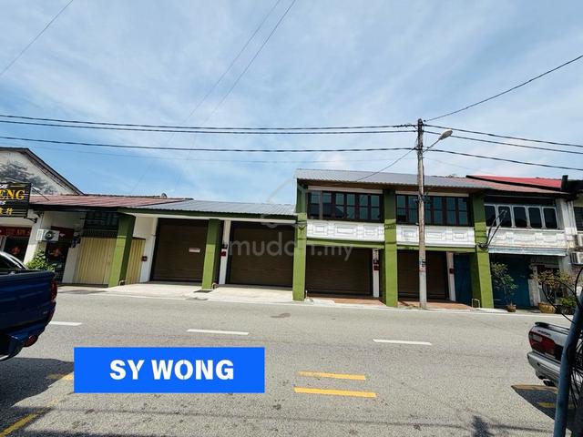 【Facing road】3 Ground floor adjoining shop at Jawi, near old tower 1