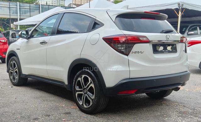 Full Service Honda 2021 HR-V 1.5 HYBRID (A) F/Loan - 5