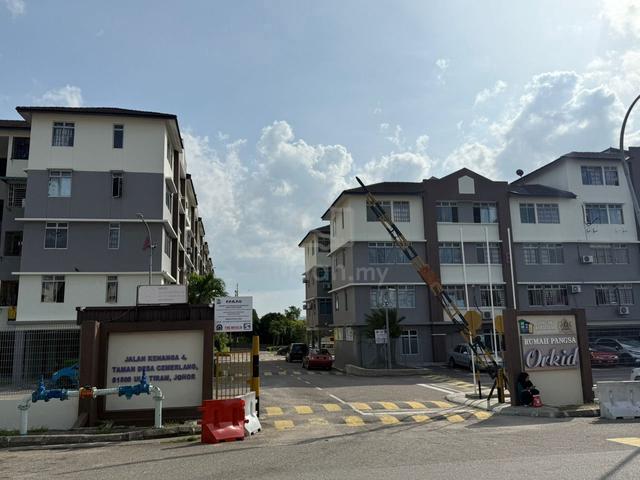 Desa ceemerlang flat for sale (Pangsapuri Orkid) 1