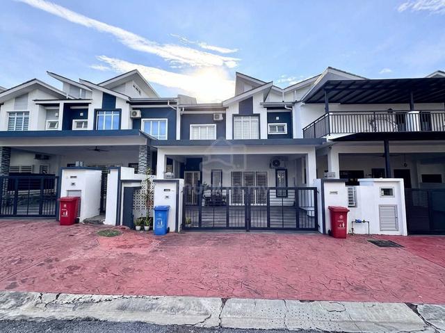 RENOVATED 2-Storey House Hyperlink D'Kayangan, Seksyen 13, Shah Alam 1