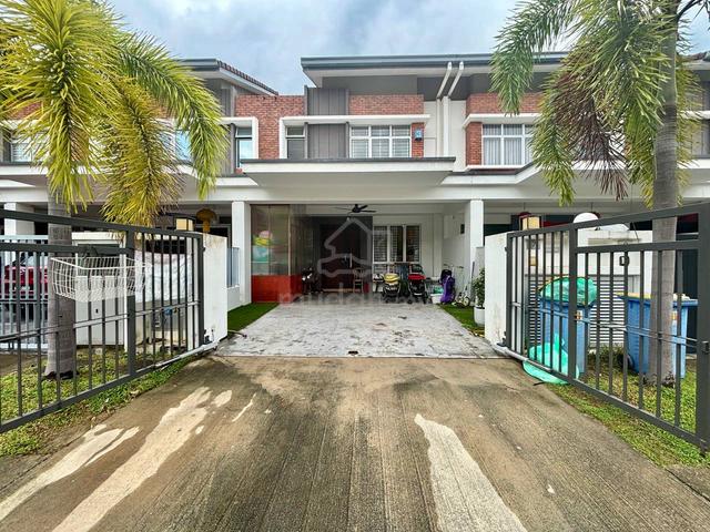 RENOVATED🚀 Storey Terrace, Taman Bandar Rimbayu (Livia) 1