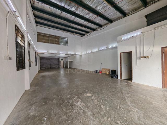 Taman Universiti 1.5 Storey Factory Skudai Johor 1