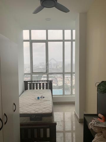 Fully Furnished Medium Room for Rent at Impian Meridian Condo USJ 1 1