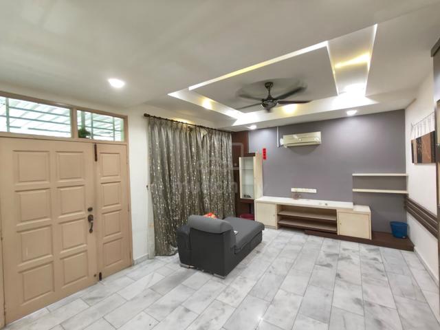 Gated & Guarded 2.5 Sty Terrace @Tmn Desa Murni Sg Dua 1
