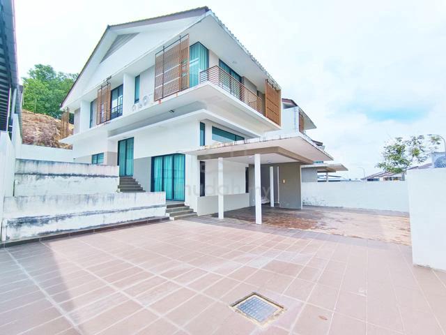 3735 sqft Double Storey Semi-D Shang Garden Tmn Bkt Sarimban, Sikamat 1
