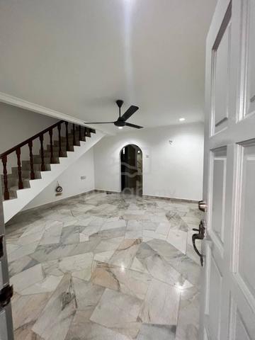 Rumah double storey di Taman bukit desa Kepong DISEWA 1