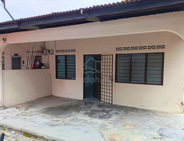 Rumah Kawasan Kampung Sewa  1