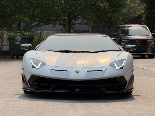 2018 Lamborghini AVENTADOR 6.5 SVJ V12 Coupe Local - 3