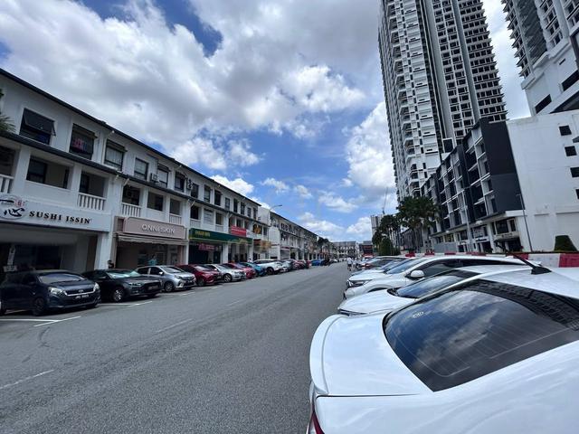 Hot Location Gelang Patah @ Eko Botanic Phase 1 3 Storey Shop Lot 1