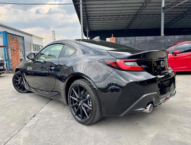 2022 Toyota GR86 2.4 RZ (A) HIGH SPEC JAPAN UNREG - 2
