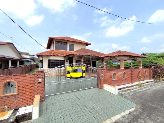 Banglo Kota Tinggi | Near Town Area | Luxury House 1