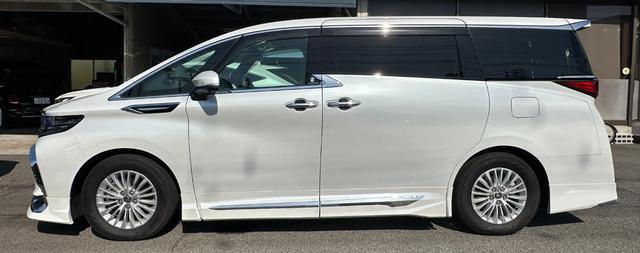 2025 Toyota ALPHARD 2.5 WHEELCAB NEW CAR - 3