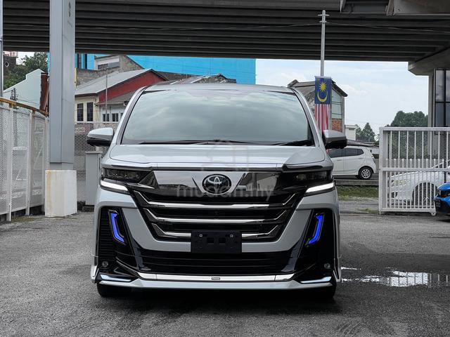 BLACK INTERIOR 2023 Toyota VELLFIRE 2.4 Z PREMIER - 3