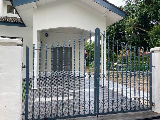 MELAKA Cheng Jaya 1-Storey Corner Lot|Facing Padang|Fully Renovated 1