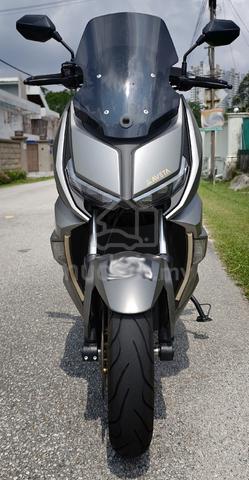 Carousel Image