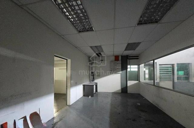 43560 sqft Huge Factory /Warehouse Gopeng Rent  1