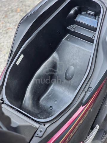 2023 Y NVX 155 V2 ABS nvx155 6k KM Mileage Sahaja - photo 13 of 13