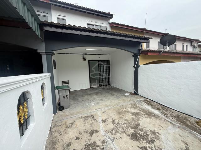 Kota Masai Jalan pulasan 3 bed2 bath low medium cost double storey 1