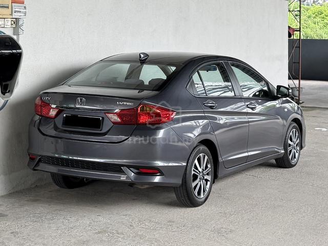 Honda City 1.5 Facelift (A) High Grade Sedan - 2