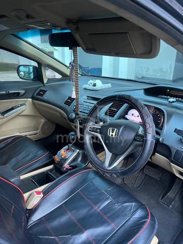 2009 Honda CIVIC 1.8 I-VTEC (A) - 4