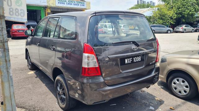 2012 Toyota INNOVA 2.0 E (A) - 3