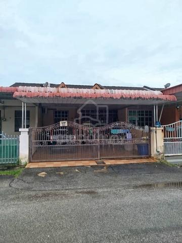 Single Storey Taman Sidam Kiri renovated open facing 1