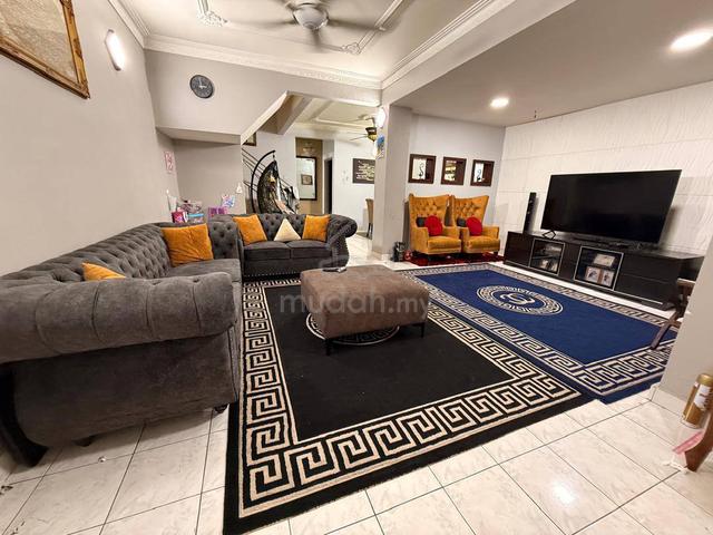 Reno Extend Double Storey Terrace For Sale Seksyen 8, Shah Alam, 1