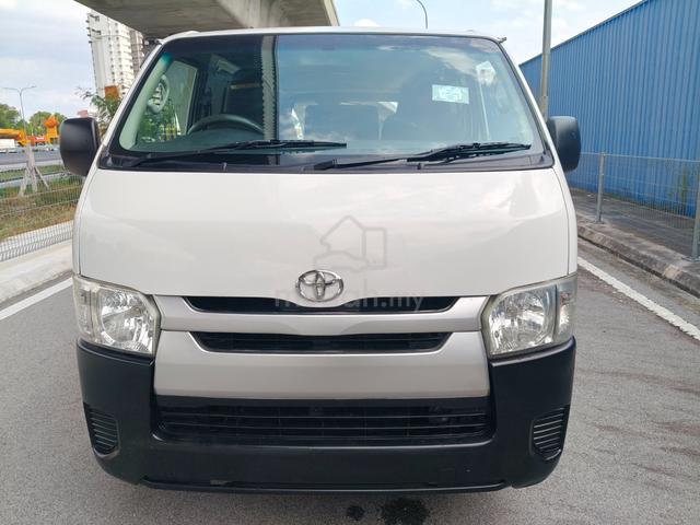 2017 Toyota HIACE 2.5 (M) Panel Van - 2