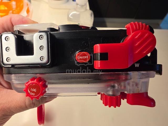 Olympus TG-6 + Original PT-059 Underwater Housing - photo 5 of 6