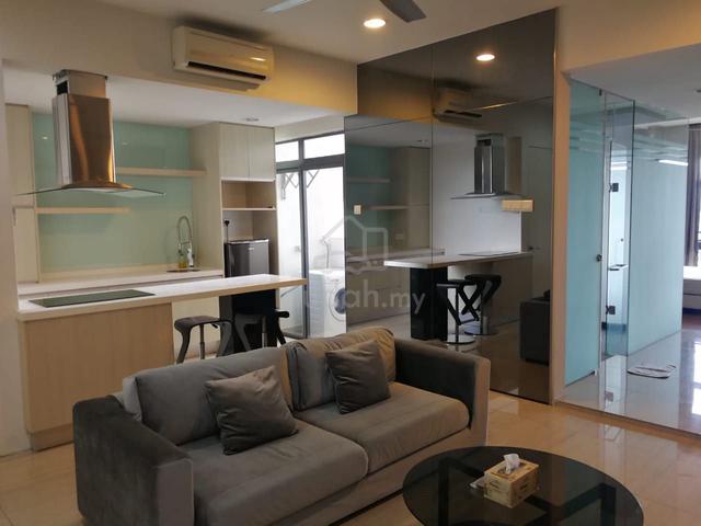 Eve Suite / NZX Square 1